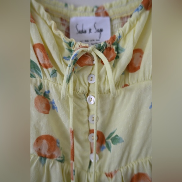 Butter Yellow Romper Size XS Sadie & Sage Orange Blossom Fruit Cottagecore NWOT - Picture 5 of 16